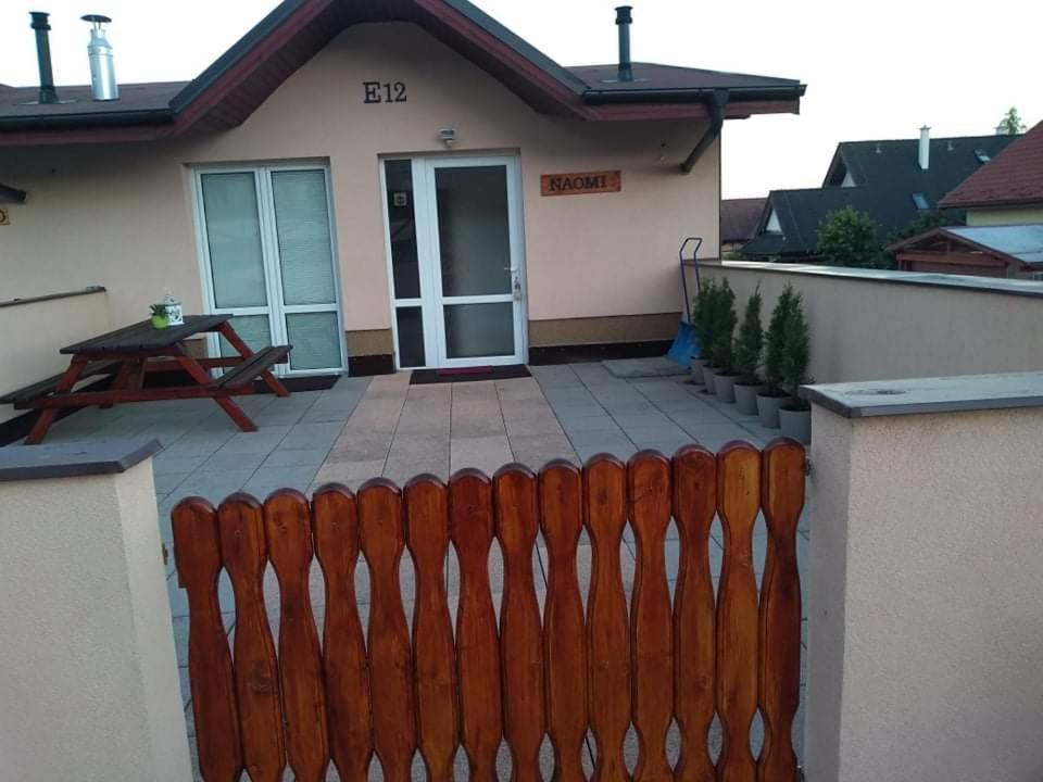 Apartman Naomi E12 Nová Lesná Exterior foto