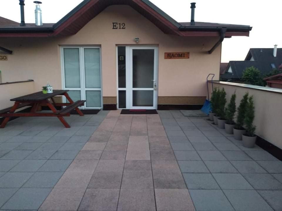 Apartman Naomi E12 Nová Lesná Exterior foto